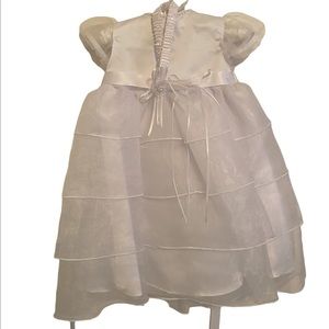 Worn only once for pictures, white babygirl dress